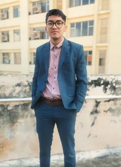 Night Owl - Male escort in New Delhi Photo 2 of 2