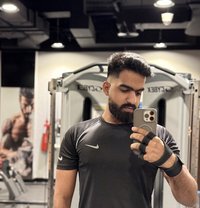 Night Shift - Acompañantes masculino in Dubai