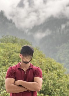 Nightcrwaler - Male escort in New Delhi Photo 3 of 4