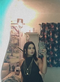 Nightingale Nish - Transsexual escort in Pune Photo 9 of 10