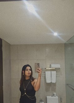 Nightingale Nish - Transsexual escort in Pune Photo 10 of 10