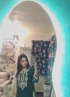 Nightingale Nish - Transsexual escort in Pune Photo 5 of 8