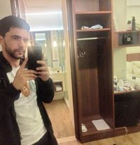 Darwin - Male escort in Jakarta