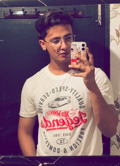 Nihal - Male escort in New Delhi Photo 4 of 6