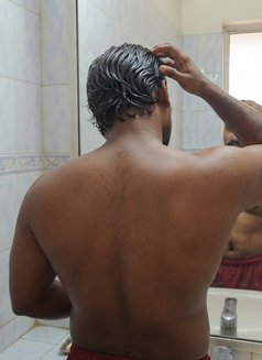 Nihar - Male escort in Hyderabad Photo 3 of 5