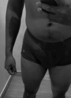 Nihara for Genuine Ladies and Couples - Acompañantes masculino in Pune Photo 4 of 5