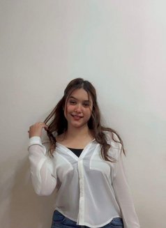 Niharika 62842 N50767 Vip Esscort Servic - puta in Chandigarh Photo 1 of 1