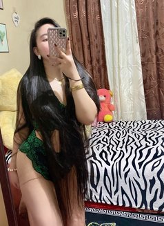 Niharika (B) - escort in New Delhi Photo 2 of 3