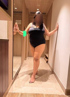 Niharika Bangalore - escort in Bangalore Photo 6 of 7