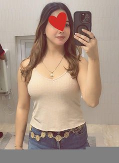 Niharika Cam & Real Meet, Escort - puta in Kathmandu Photo 1 of 3