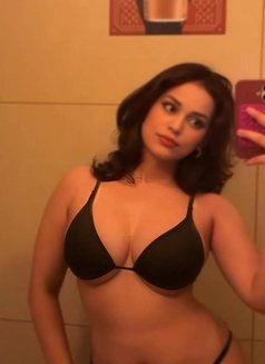 Independent Gfe, Cam Show & Real Meet - escort in Mumbai Photo 2 of 4