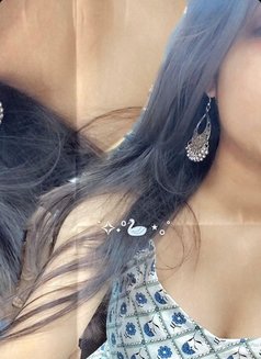 Niharika Independent Girl - escort in Chandigarh Photo 1 of 4