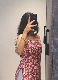 Niharika Independent Girl - escort in Chandigarh Photo 2 of 4