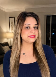 Niharika - escort in Bangalore Photo 4 of 8