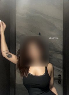 Niharika - escort in Mumbai Photo 2 of 5