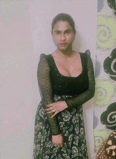 Niharika - Transsexual escort in Hyderabad Photo 3 of 3