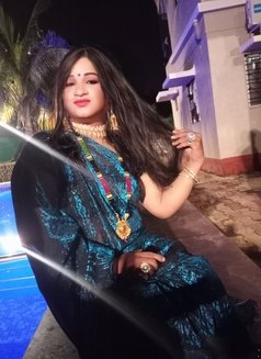 Niharika - Transsexual escort in Pune Photo 8 of 10