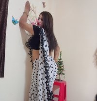 Niharika - Transsexual escort in Pune