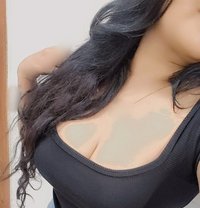 NIHARIKA Lets Fun with True Love - escort in New Delhi