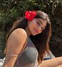 Niharika Oberoi College Escort Agency - Agencia de putas in Faridabad Photo 1 of 13