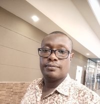 Nii Dick - Intérprete masculino de adultos in Accra