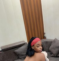 Niira New Arrival Jucy Ass From Uganda - puta in Chandigarh Photo 1 of 4