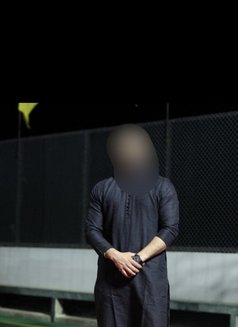 Nik - Male escort in Abu Dhabi Photo 1 of 3