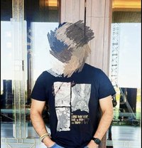 Nik - Male escort in Abu Dhabi