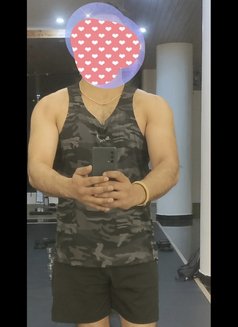 Nik - Male escort in Abu Dhabi Photo 3 of 3