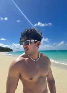 Nik - Male escort in Mumbai Photo 1 of 2