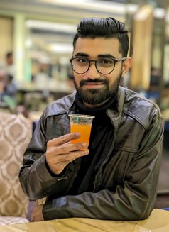 Nik Khan - Male escort in Dhaka Photo 2 of 7