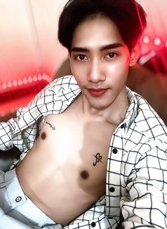 Nik_sohot - Transsexual escort in Abu Dhabi Photo 9 of 9