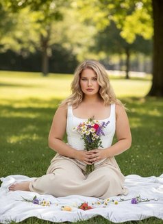 Nika Domina - escort in Riyadh Photo 11 of 11