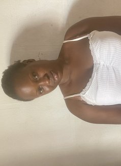 Nika - escort in Cairo Photo 3 of 4