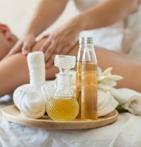 Nika professional Thai Massage 🇹🇭 - Transsexual escort in Hong Kong Photo 1 of 18