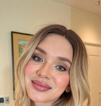Nika 🇺🇦Full functional Big dick - Transsexual escort in Dubai