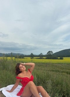 Nastya Russia - escort in Doha Photo 9 of 14