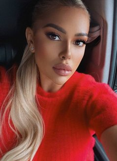 Nika - puta in Tbilisi Photo 5 of 9