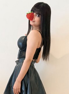 Nika Vip New - escort in Muscat Photo 4 of 8
