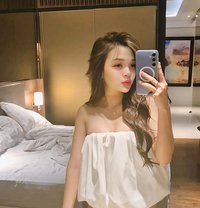 Nikeen - escort in Bali