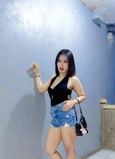 Niken - escort in Bali Photo 4 of 7