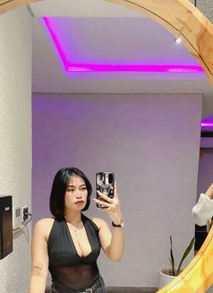 Niken - escort in Bali Photo 6 of 7