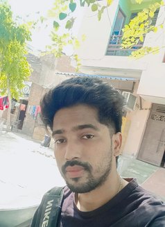 Nikhil - Acompañantes masculino in Gurgaon Photo 1 of 1