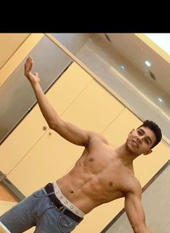 Nikku, Fully experienced full time hard - Male escort in New Delhi Photo 2 of 8