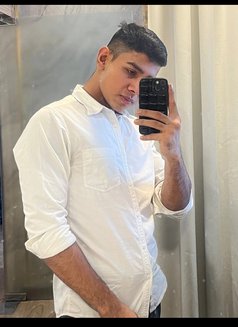 Nikku, Fully experienced full time hard - Male escort in New Delhi Photo 3 of 8