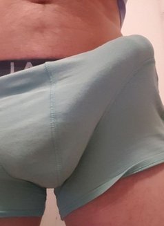 Young with big dick - Male adult performer in New Delhi Photo 3 of 3