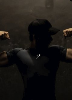 Nikhil - Male escort in New Delhi Photo 2 of 4