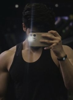 Nikhil - Male escort in New Delhi Photo 4 of 4