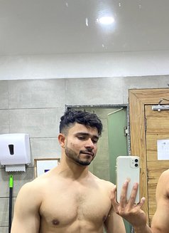 Nikhil - Male escort in Noida Photo 1 of 1