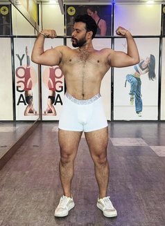Nikhil - Male escort in Pune Photo 2 of 2